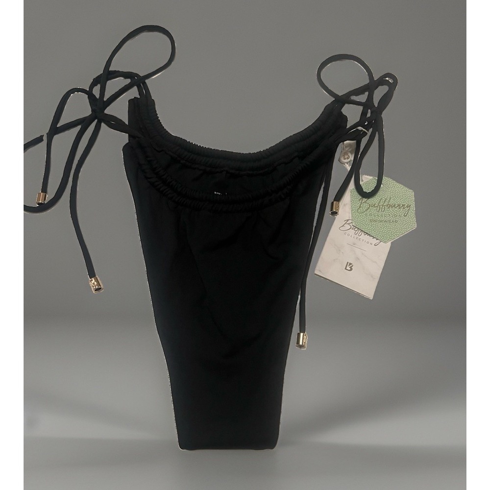 Buff bunny Collection bikini Bottoms XL String Bikini NWT